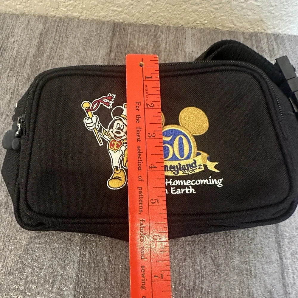 VINTAGE! Collectible Disneyland Black Marching Band Mickey Fannypack Handbag
